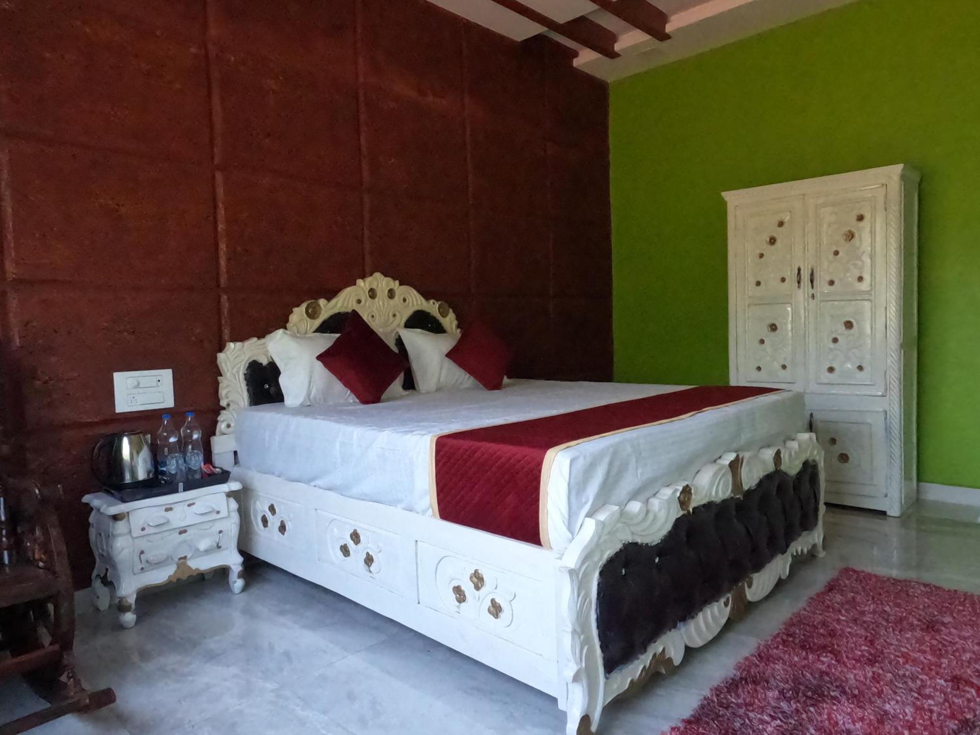 Kokan Heritage Resort Mālvan Eksteriør bilde